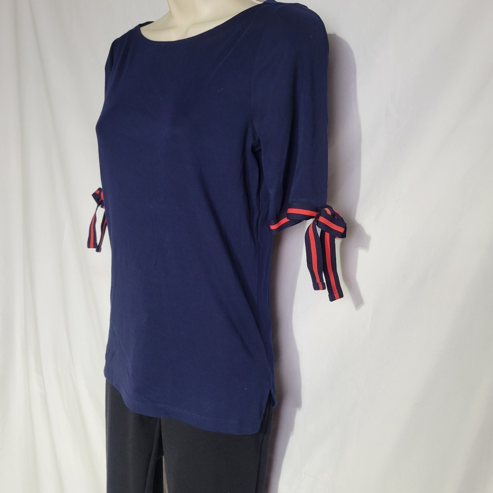 LAUREN Ralph Lauren Size Medium Navy T-shirt with Sleeve Bowties, Brand New - Picture 7 of 8